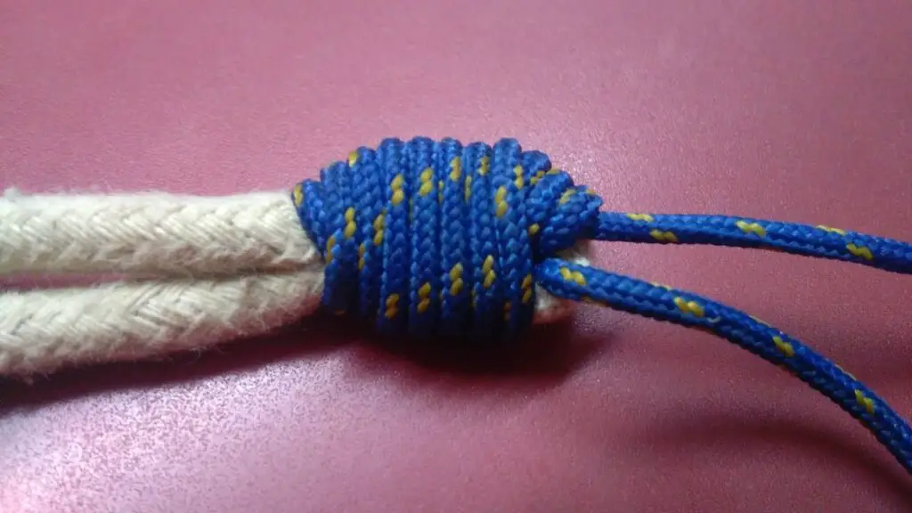 nudo alberto