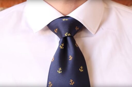 nudo corbata windsor