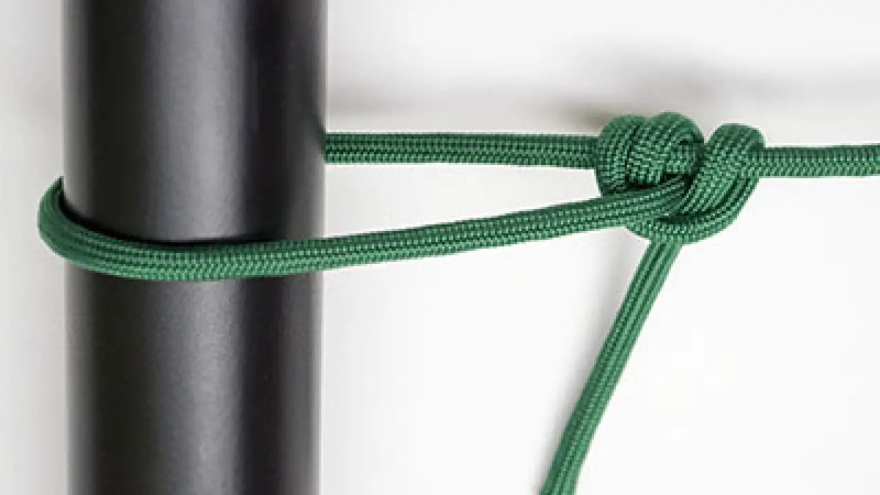 Cómo poner, cambiar y tensar las cuerdas a un tendedero de poleas. Hacer o  atar los nudos 